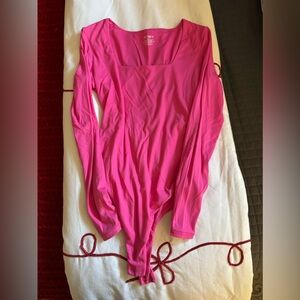 Pumiey square neck body suit !